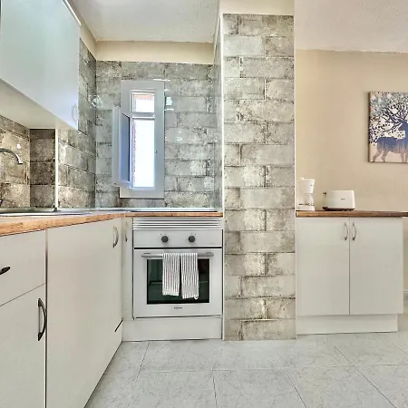 Torres De Yomely - M2g * Playa de las Américas